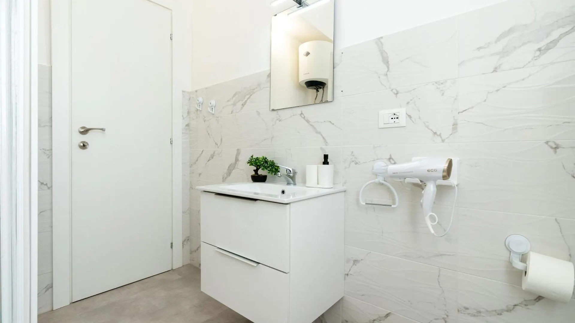 Domvs Tibvrtina - Solarium Zone, Roma Appartement